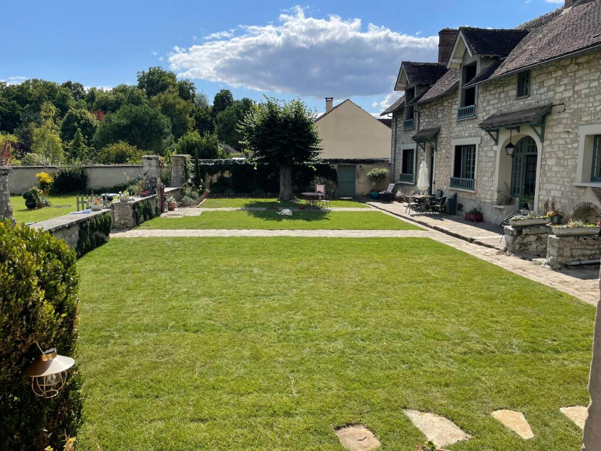 La Pierre Levee Apartment Montigny-sur-Loing Ngoại thất bức ảnh